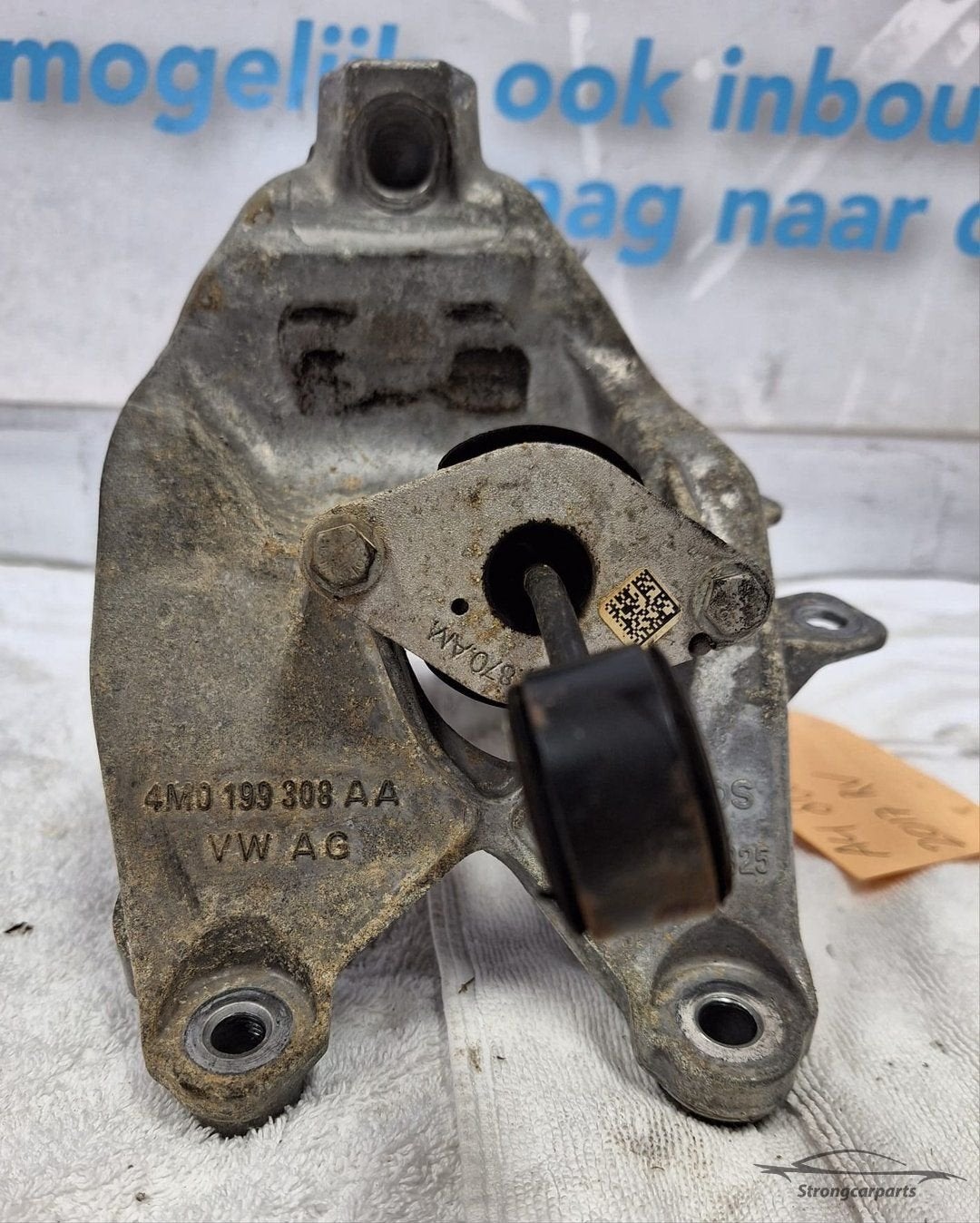 Motorsteun Audi A4 8W 4M0199308AA, Gebruikt, -, -, -