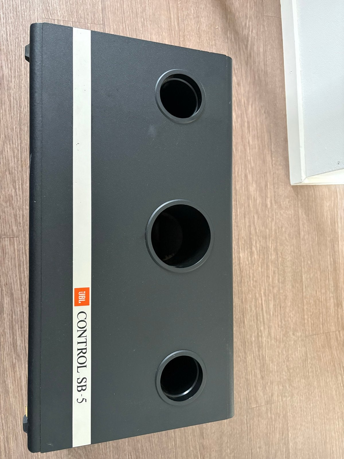 JBL Control SB-5 Subwoofer - Compacte en krachtige bas, Audio, Tv en Foto, Luidsprekers, Ophalen, Gebruikt, Basreflex, Minder dan 60 watt