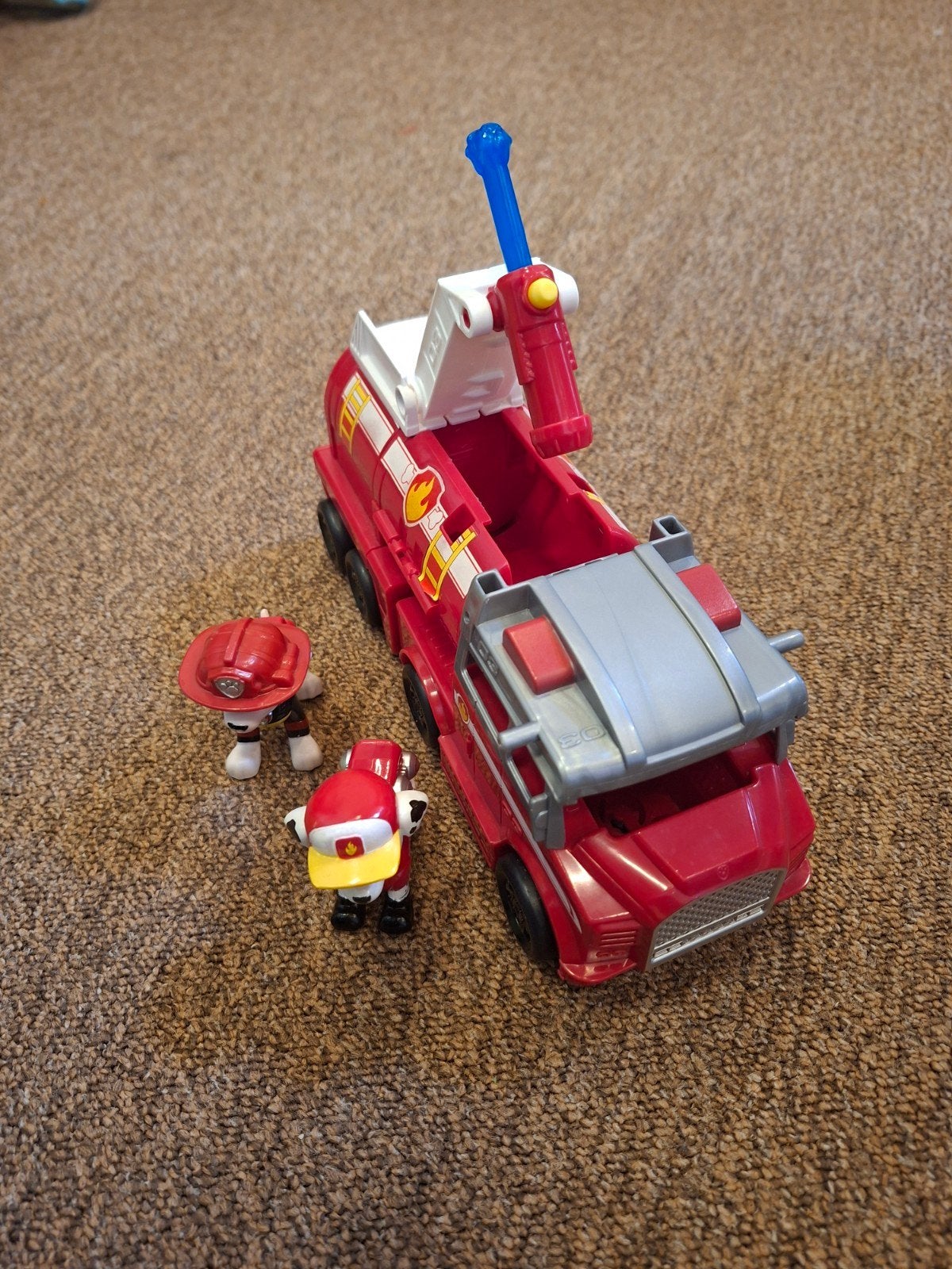 Paw Patrol Marshall Brandweerwagen met Schietpijl, Ophalen of Verzenden, Zo goed als nieuw, Jongen of Meisje