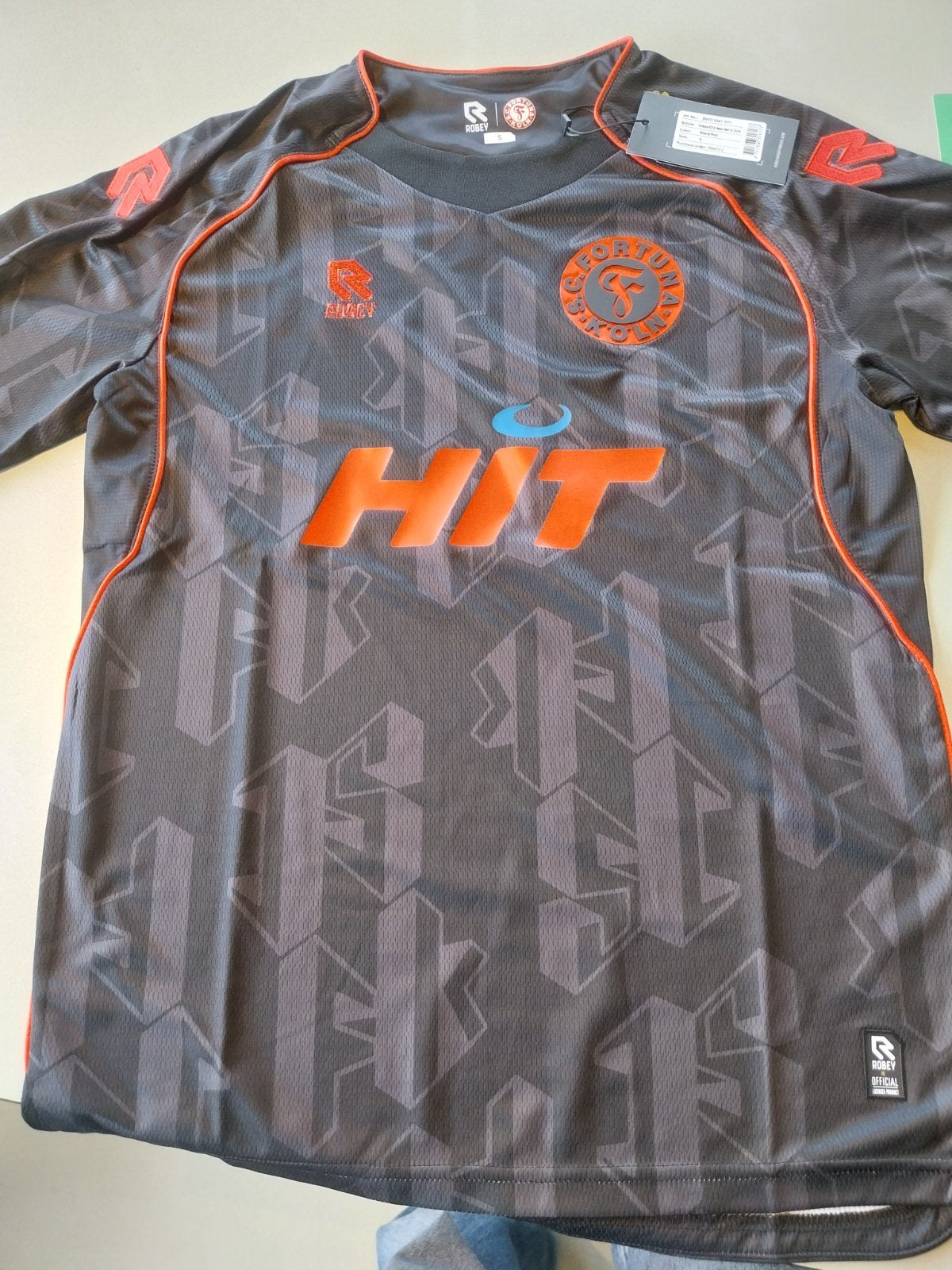 Fortuna Köln uitshirt 2025/26 maat S, Maat S, Verzenden, Nieuw, Shirt