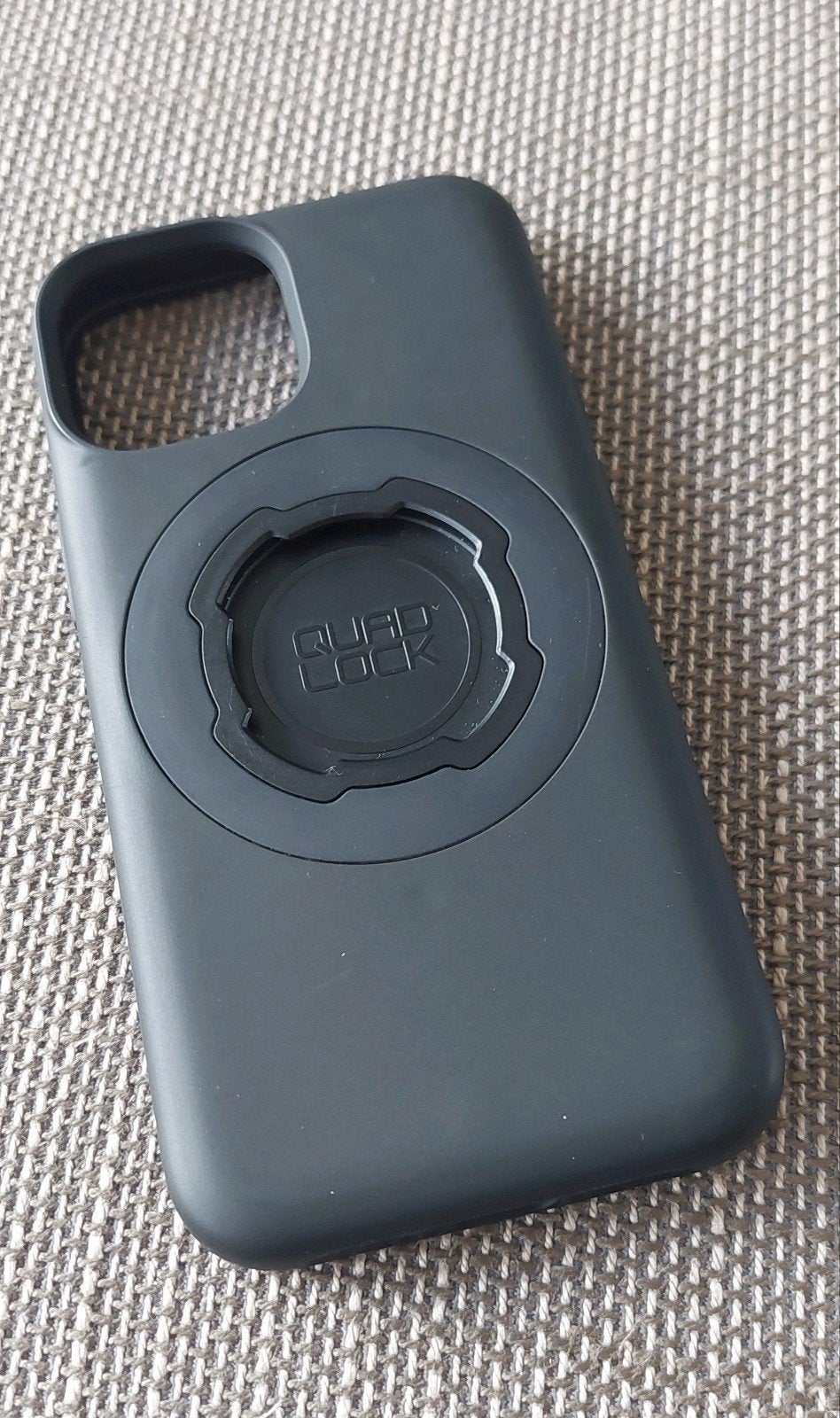 Quad lock Iphone 13 mini hoesje, Hoesje of Tasje, Zo goed als nieuw, Schokbestendig, Kunststof