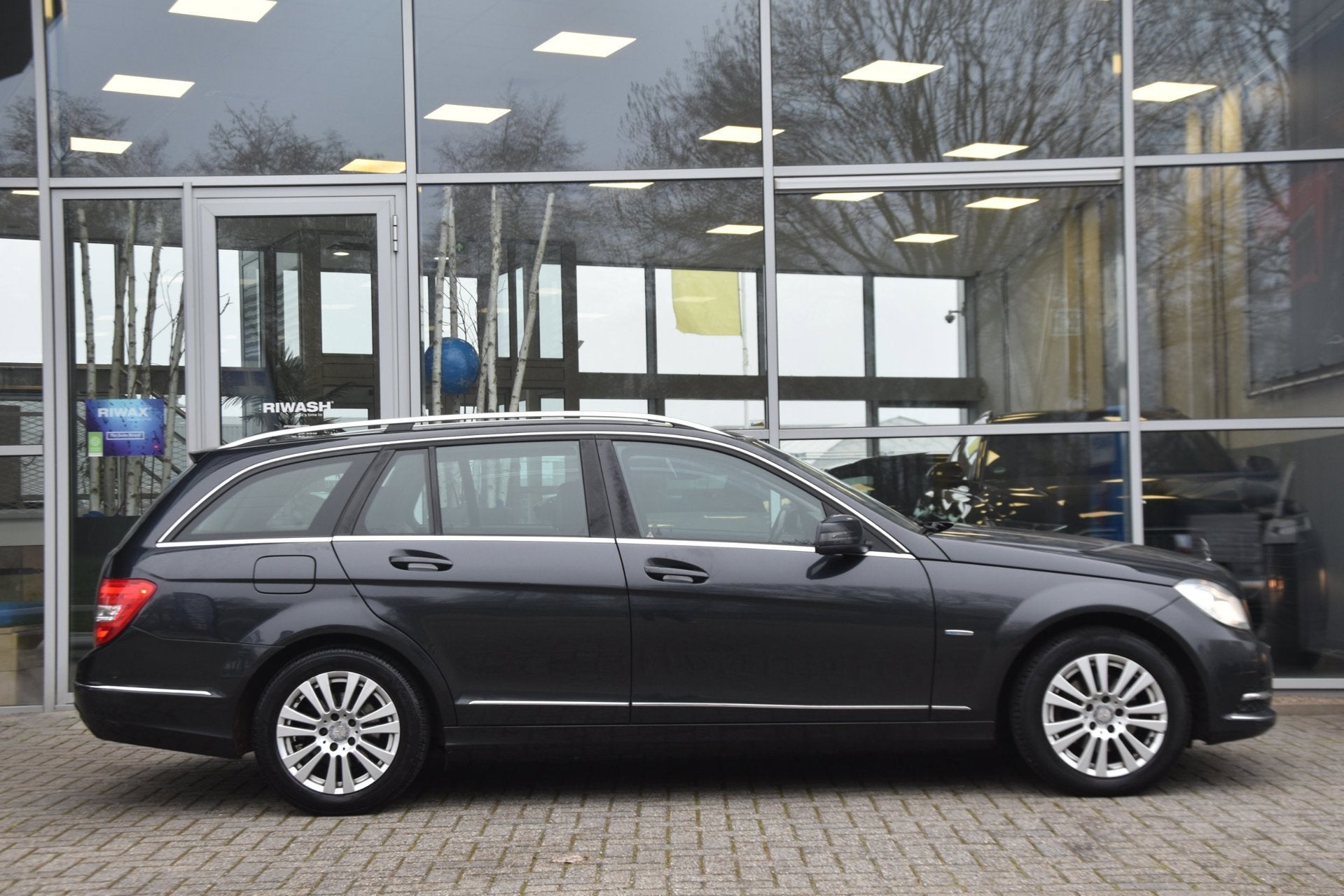 Mercedes-Benz C-klasse Estate Automaat | Navi | Trekhaak | P, Auto's, Automaat, Euro 5, Zwart, 1796 cc