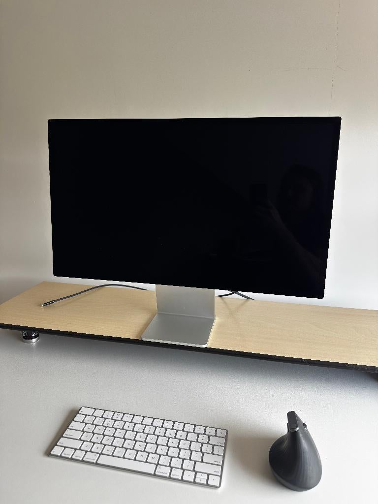 Apple Studio Display 27” 5K, Computers en Software, Monitoren, Ingebouwde speakers, IPS, Ophalen of Verzenden, Zo goed als nieuw