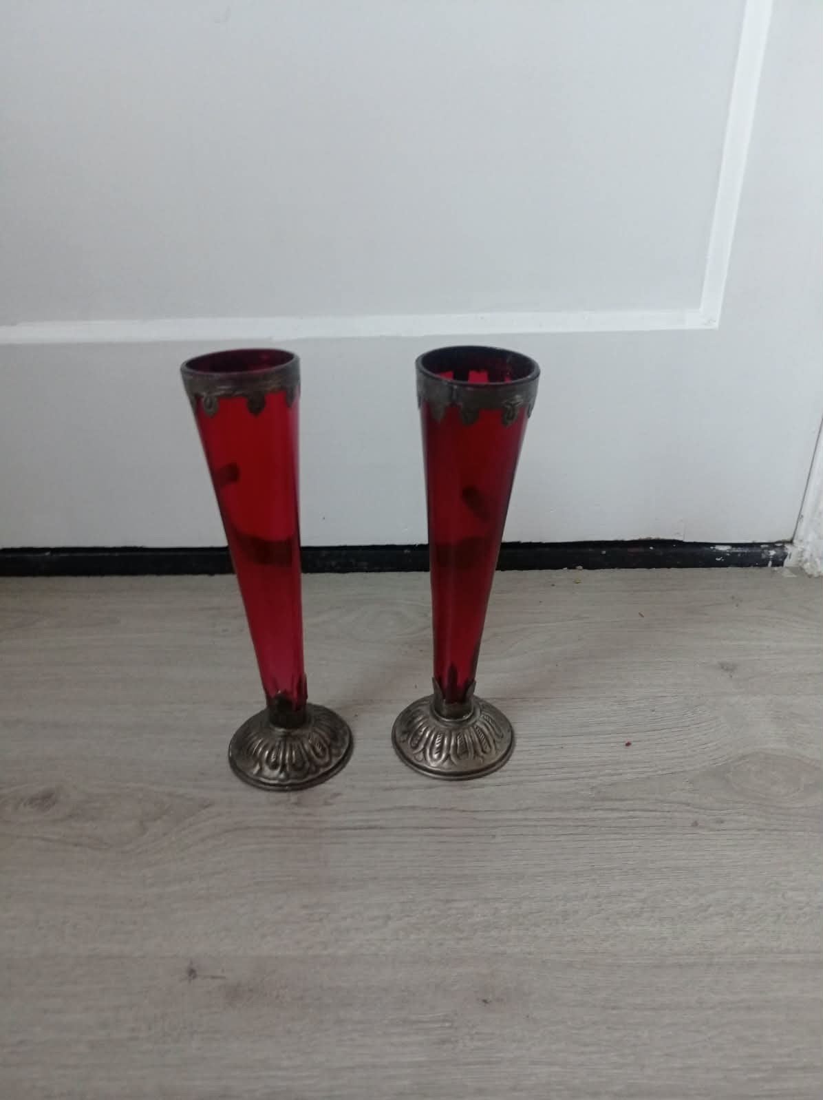 Antieke robijnrode glazen hoogte 25 cm, Ophalen of Verzenden