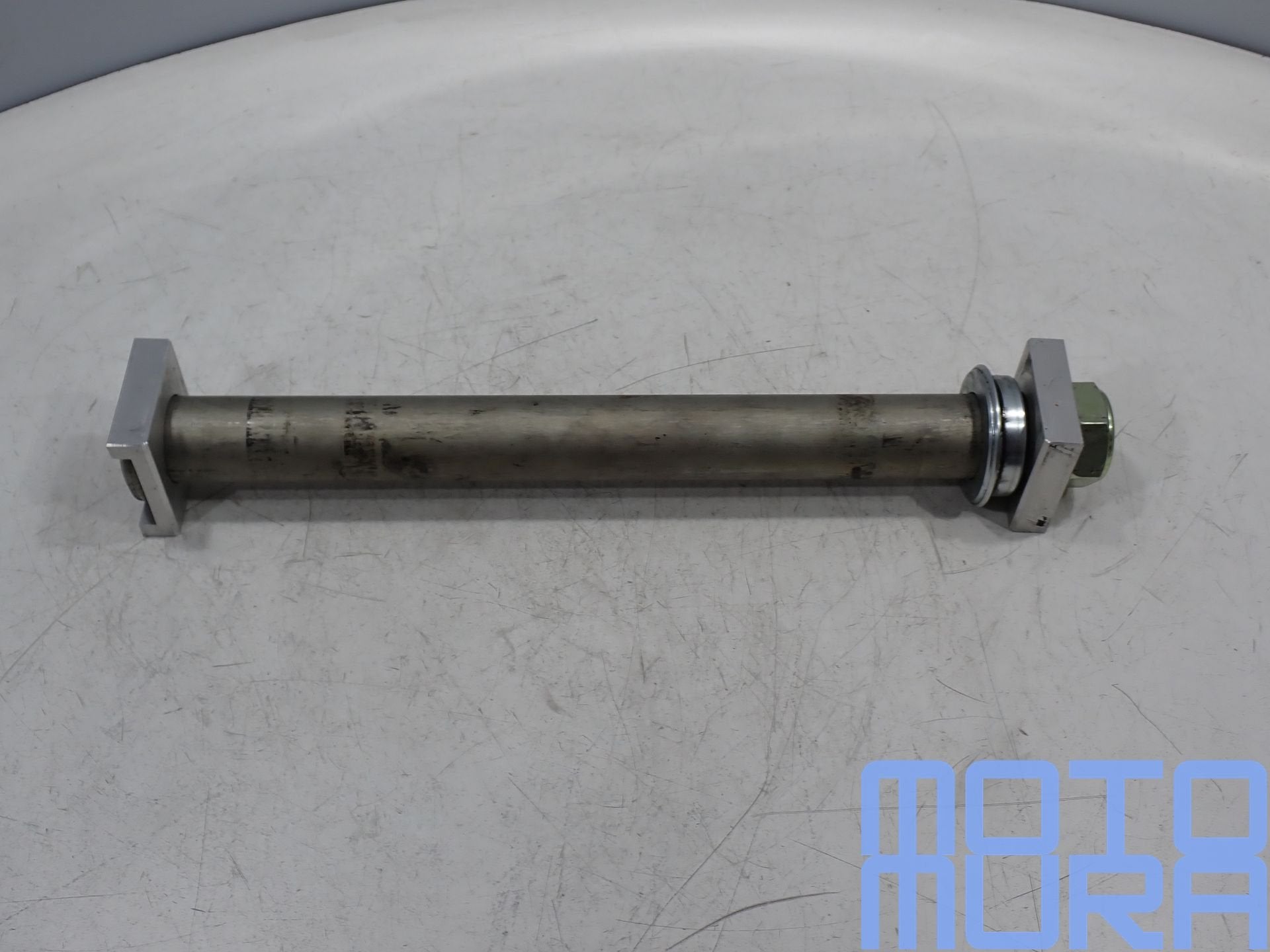 Yamaha MT09 2021 - 2023 achteras achterwielas as kettingspan, Motoren, Gebruikt, -, -, Ophalen of Verzenden