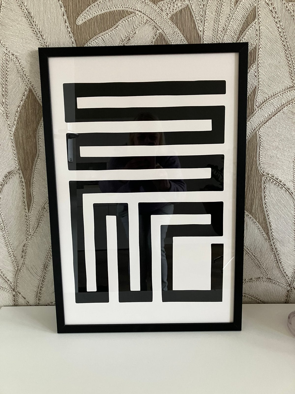Zwarte abstracte print inclusief zwarte lijst, 50 – 75, Minder dan 50 cm, Ophalen of Verzenden, Print