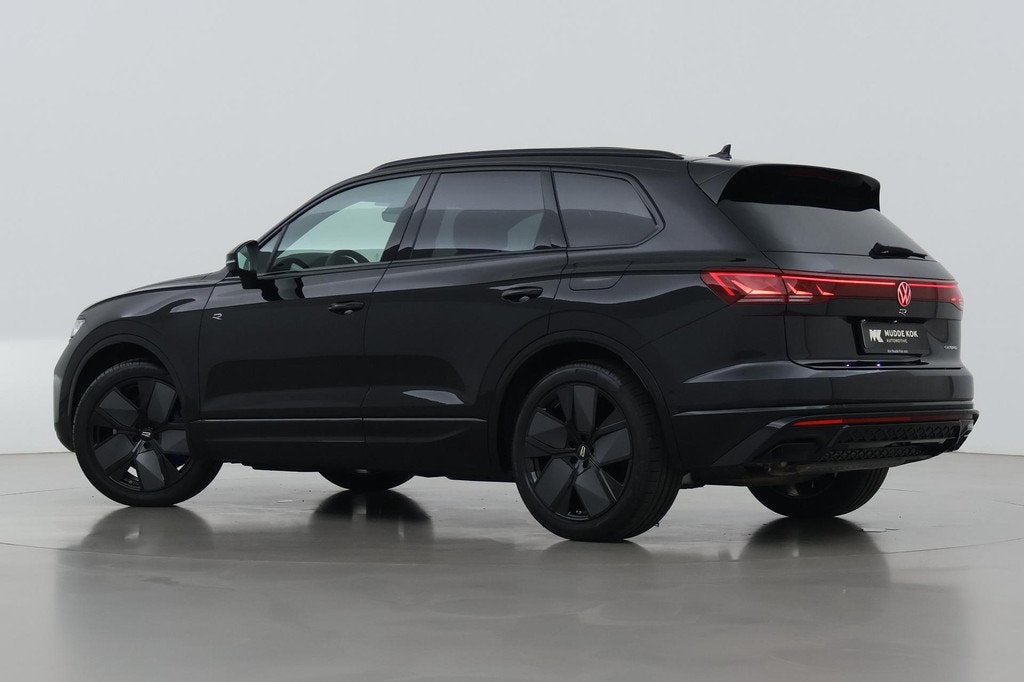 Volkswagen Touareg 3.0 TSi eHybrid 4MOTION R | FINAL EDITION, Auto's, Volkswagen, Automaat, 14 kWh, Gebruikt, Euro 6