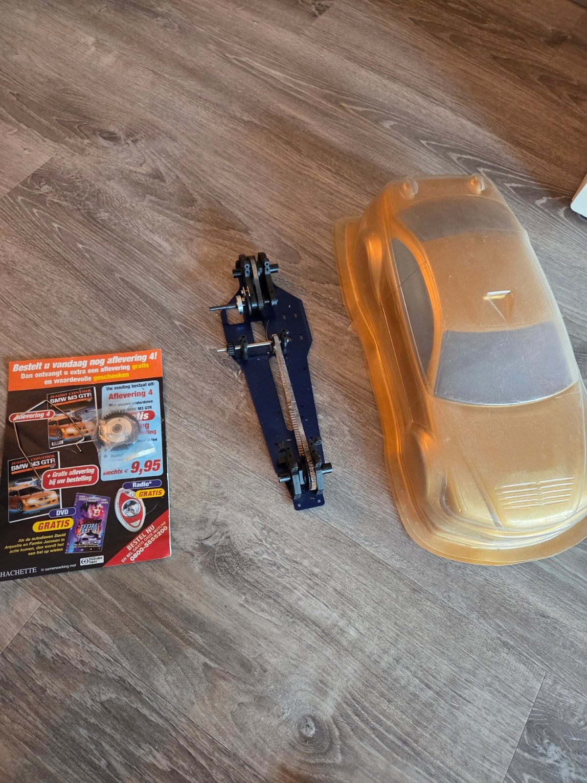 RC BMW M3 GTR Bouwpakket (Hachette), Nieuw, Ophalen of Verzenden, Schaal 1:10, Auto onroad
