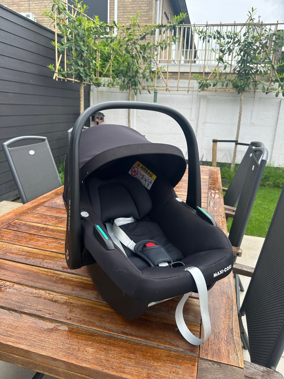 Maxi-Cosi Pebble S autostoel + FamilyFix base, Ophalen, Gebruikt, Zijbescherming, Isofix