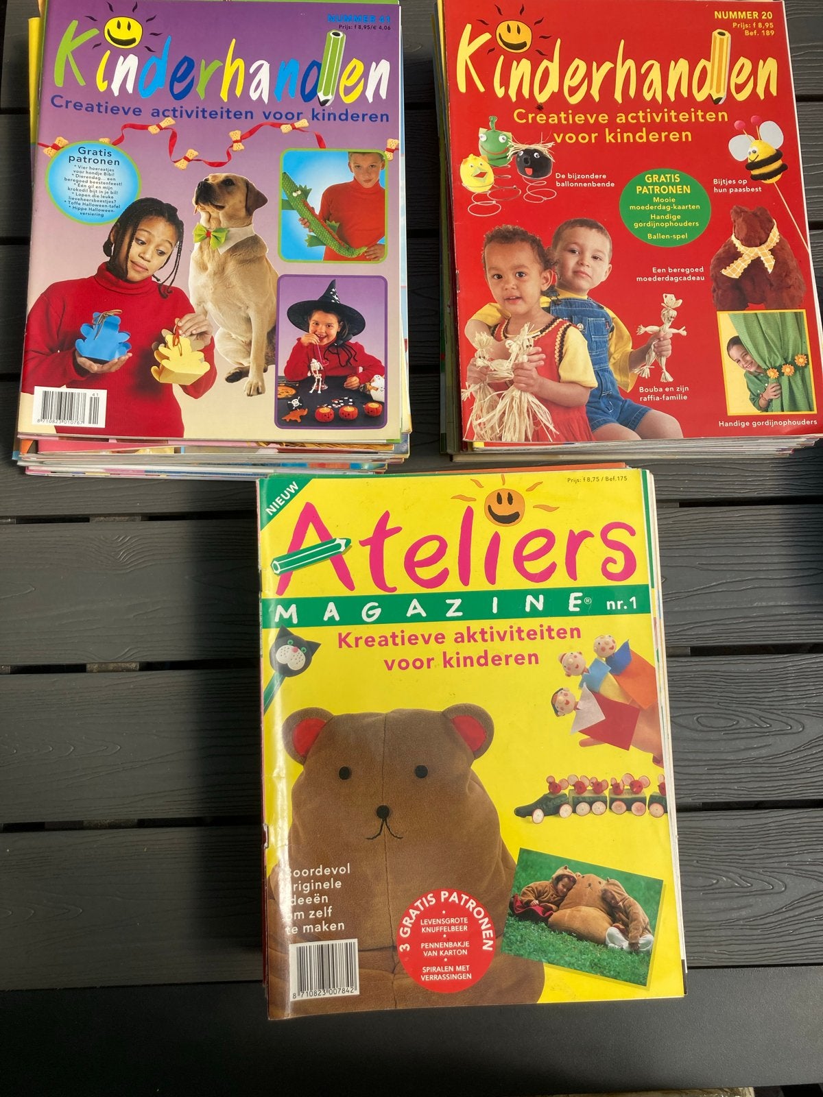 Tijdschrift Kinderhanden 1-57 - Creatieve activiteiten, Ophalen of Verzenden, Gelezen, Non-fictie