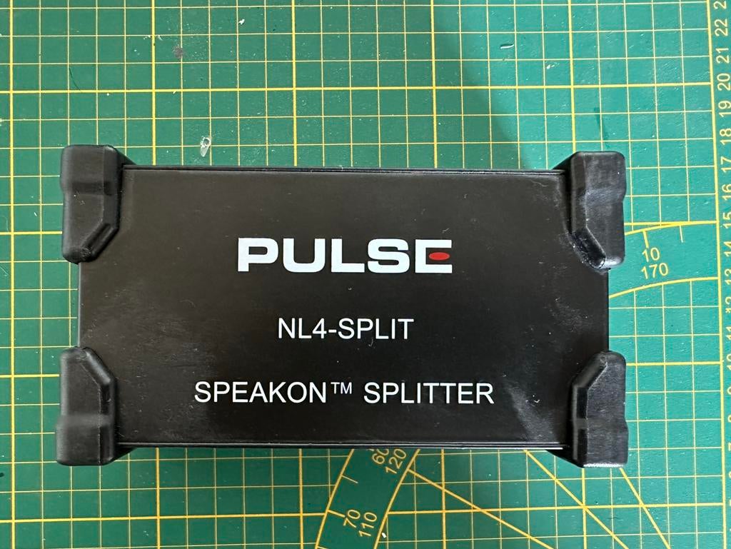 Pulse Speakon splitter, Ophalen of Verzenden, Zo goed als nieuw, Speaker of Versterker