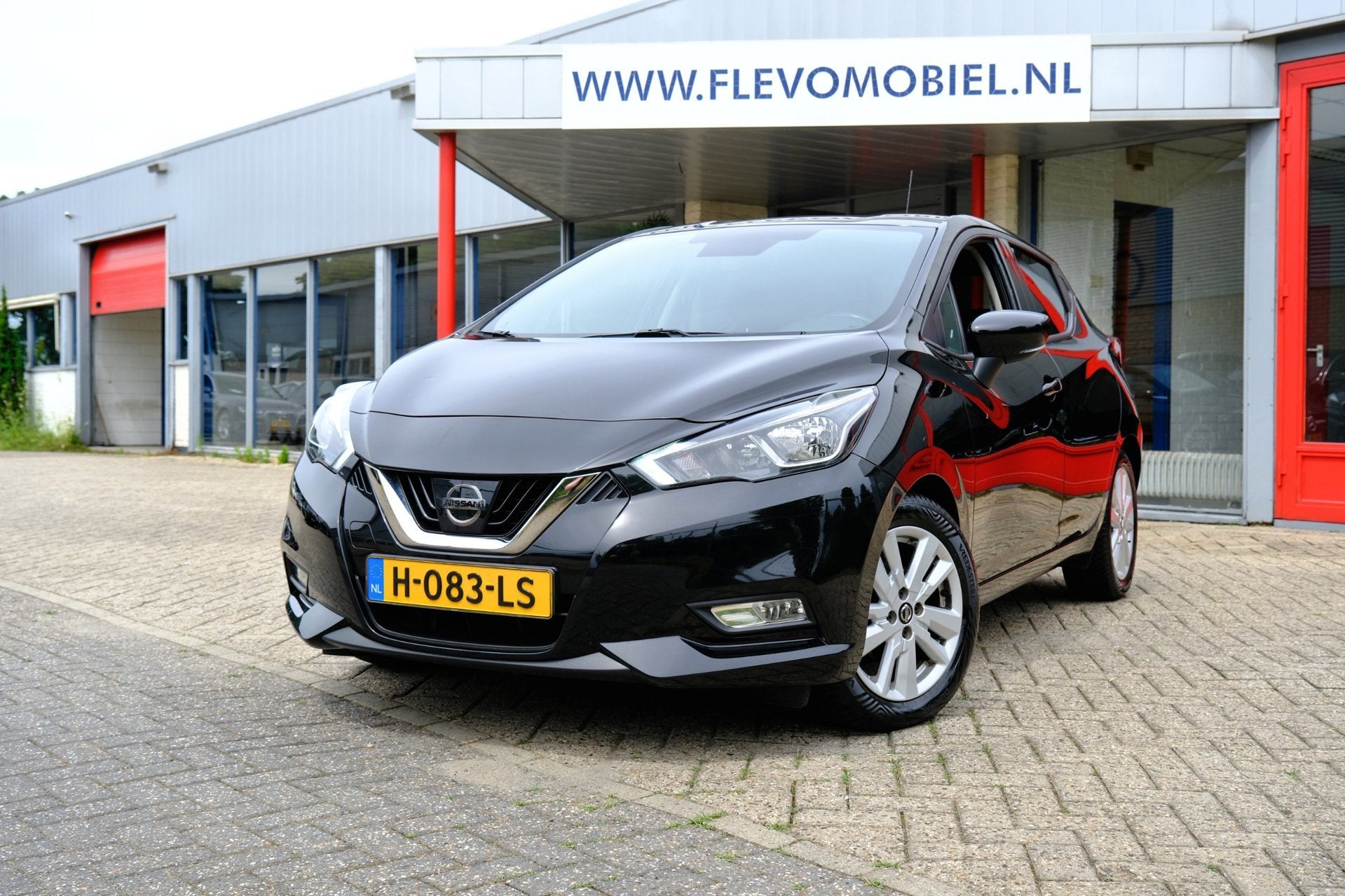 Nissan Micra 1.0 IG-T N-Connecta 5-drs Navi|Airco|LMV|Cam, Auto's, Nissan, Voorwielaandrijving, Euro 6, Zwart, Origineel Nederlands
