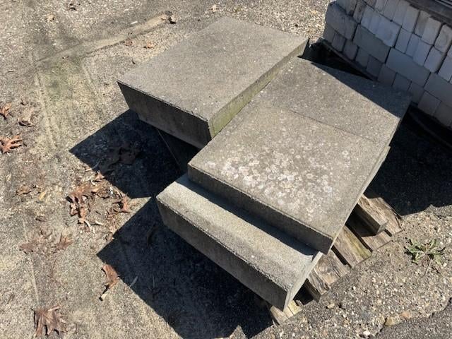 schuine betonnen oprit blokken, Ophalen, Overige typen, Zo goed als nieuw, Minder dan 5 m²