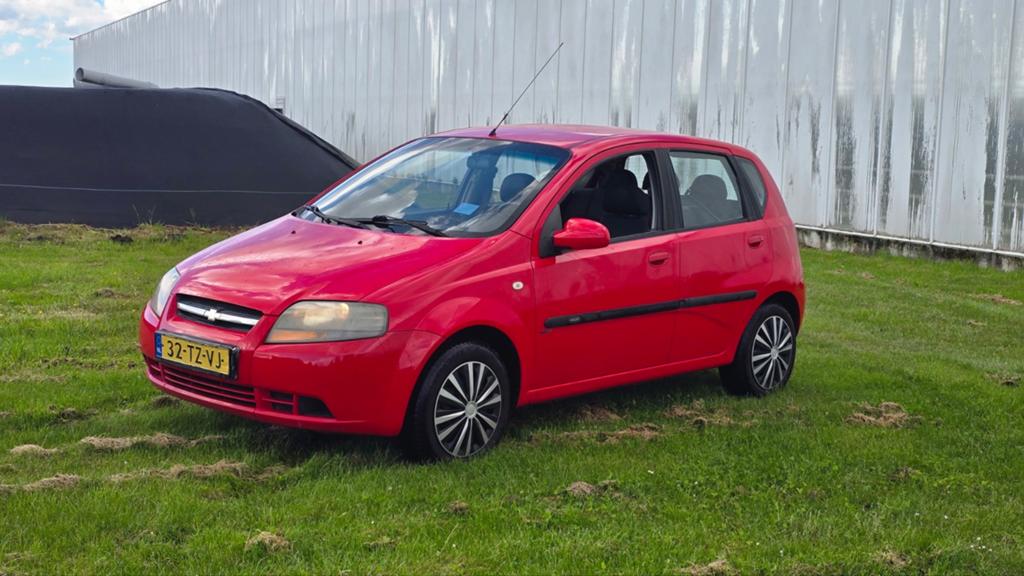 Chevrolet Kalos 1.4 16V 5D AUT 2007 Rood / NWE APK / NAP /, 40 €/maand, Euro 6, 4 cilinders, Apple Carplay