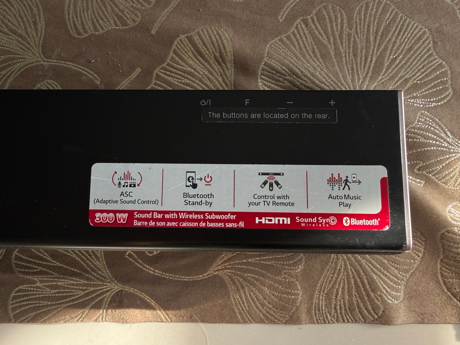 Foto 4 van Complete 300W LG Soundbar+Draadloze Subwoofer voor maar €59!