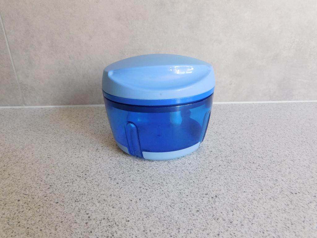 Tupperware Mini Quick Chef 300 ml. Blauw, Ophalen of Verzenden, Zo goed als nieuw, Blauw, Overige typen