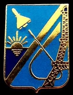 Ruimtevaart pin met Eiffeltoren- blauw emaille, Verzamelen, Speldjes, Pins en Buttons, Verzenden, Nieuw, Transport, Speldje of Pin