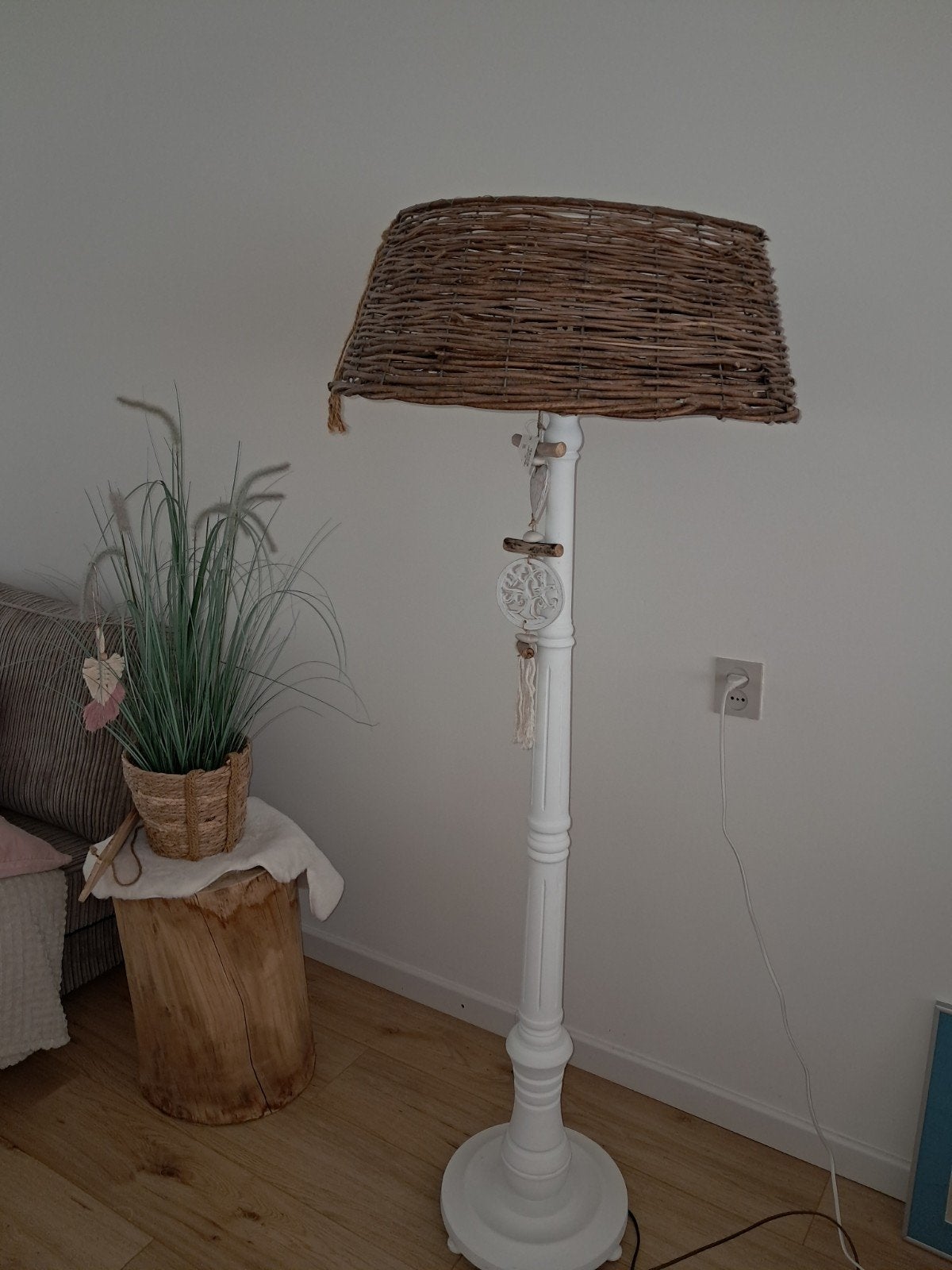 Staande lamp met rieten kap - Landelijke stijl, Ophalen, Gebruikt, E27 (groot), Hout
