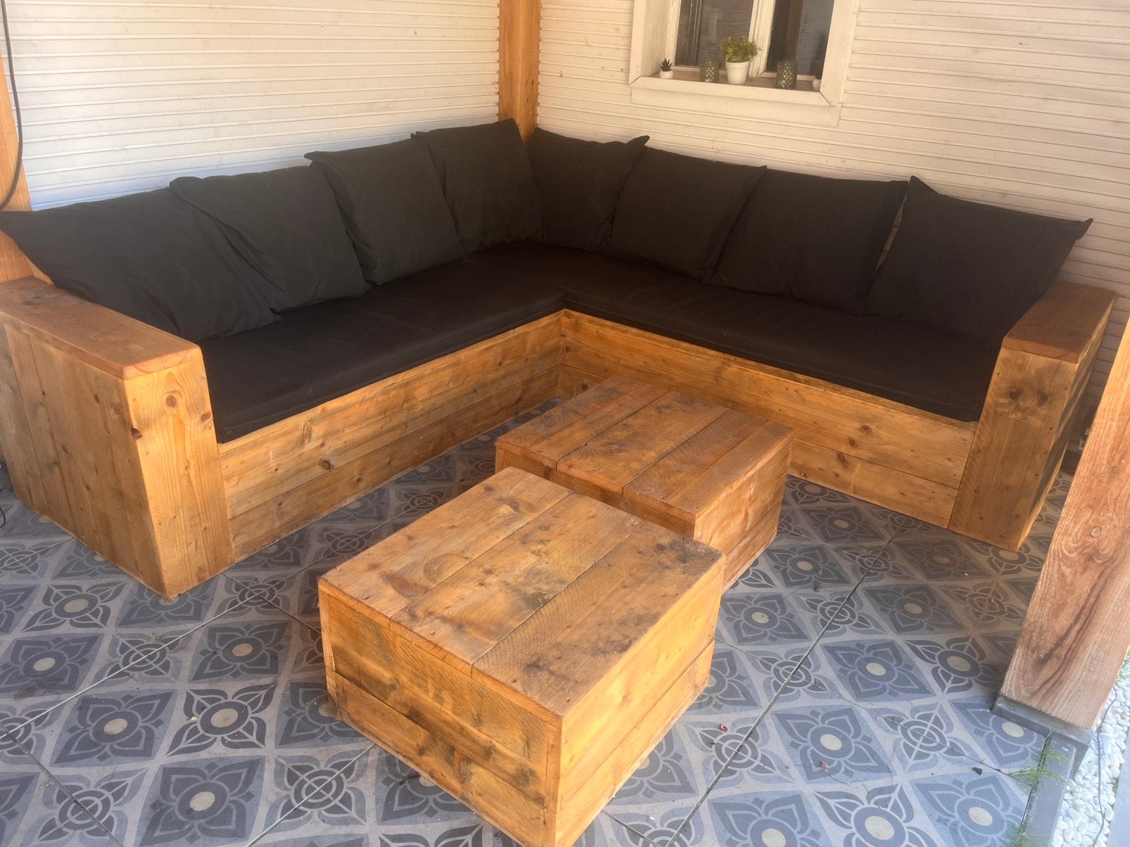 Hoekbank/loungeb incl hockers en kussens, Ophalen, Zo goed als nieuw, Steigerhout, Bank