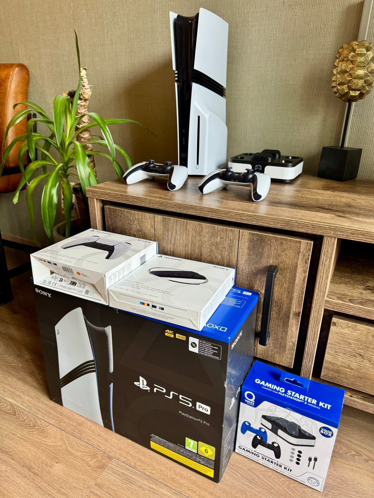 Playstation 5 Pro 2TB SSD + Disc drive + 2 Controllers, Ophalen of Verzenden, Zo goed als nieuw, Playstation 5
