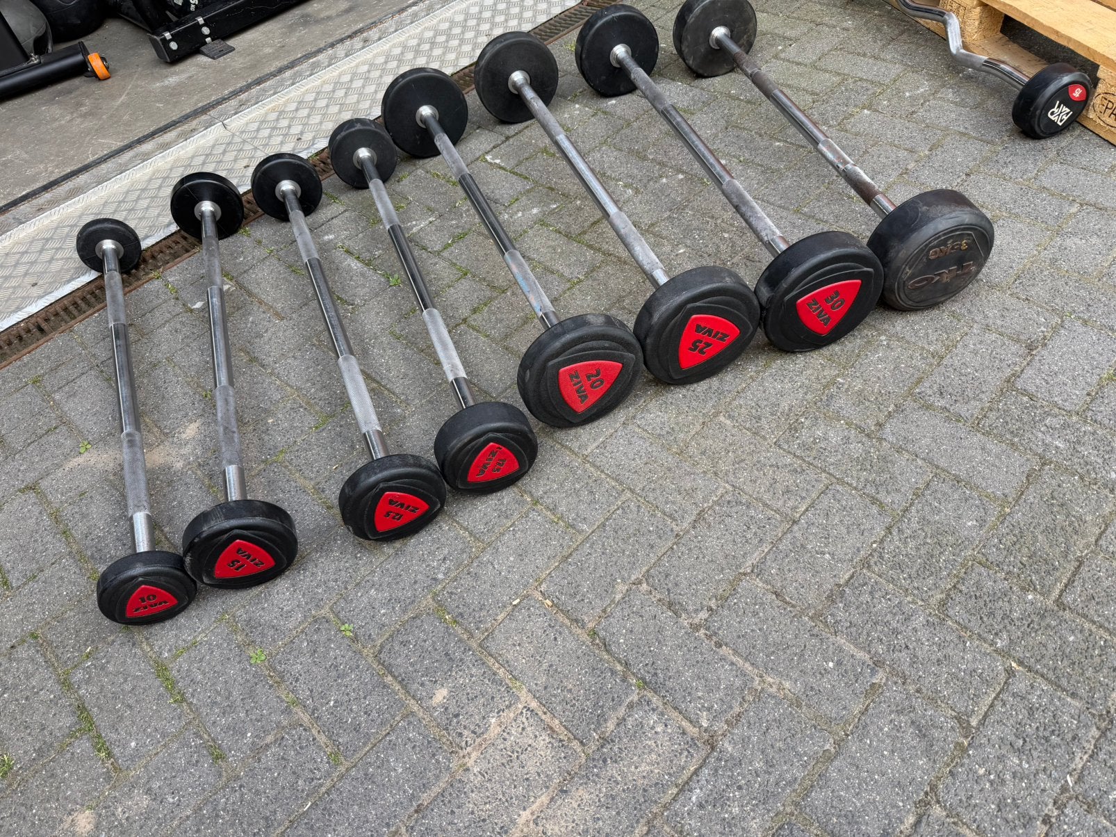 Ziva Halterstangen 10kg t/m 35kg, Sport en Fitness, Fitnessmaterialen, Ophalen, Halterstangen