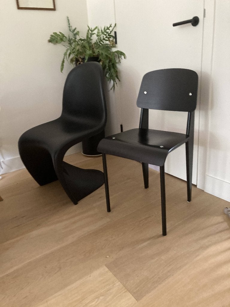 2 Designstoelen – €110 voor beide, Huis en Inrichting, Stoelen, Ophalen, Zo goed als nieuw, Zwart, Twee