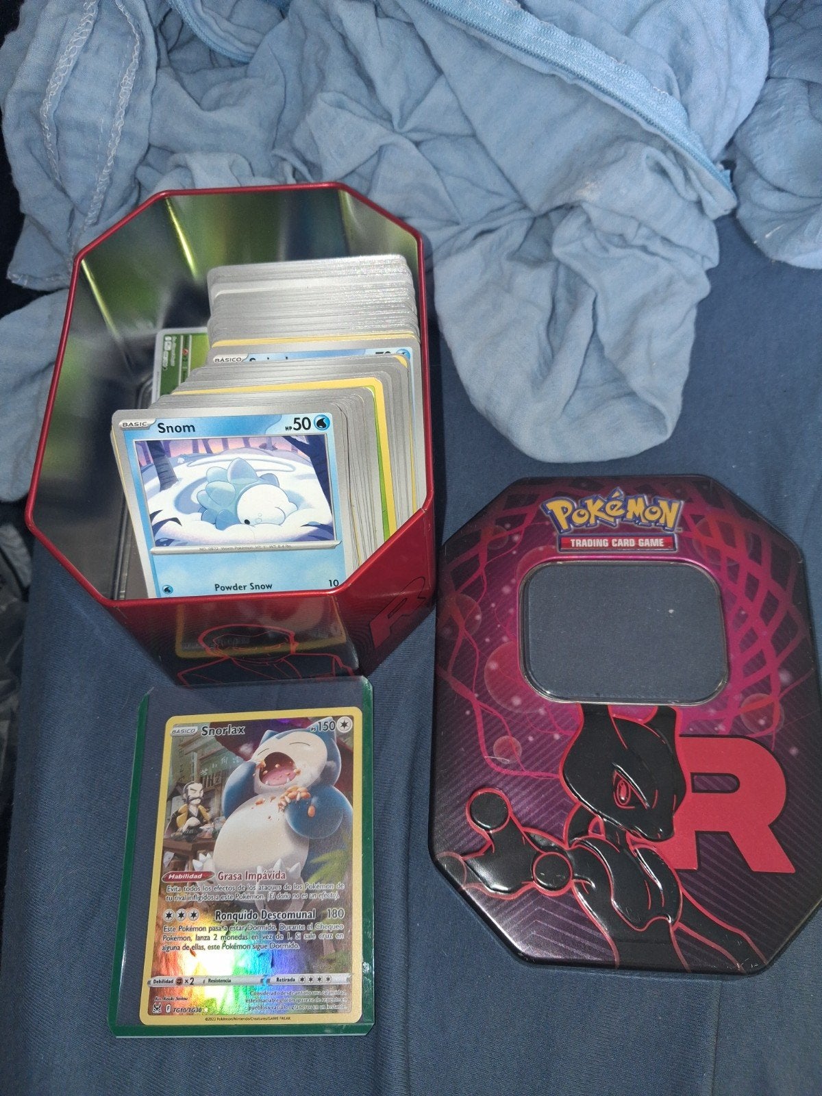 Grote partij Pokémon kaarten met blik en Snorlax VSTAR, Ophalen, Gebruikt, Meerdere kaarten, Foil