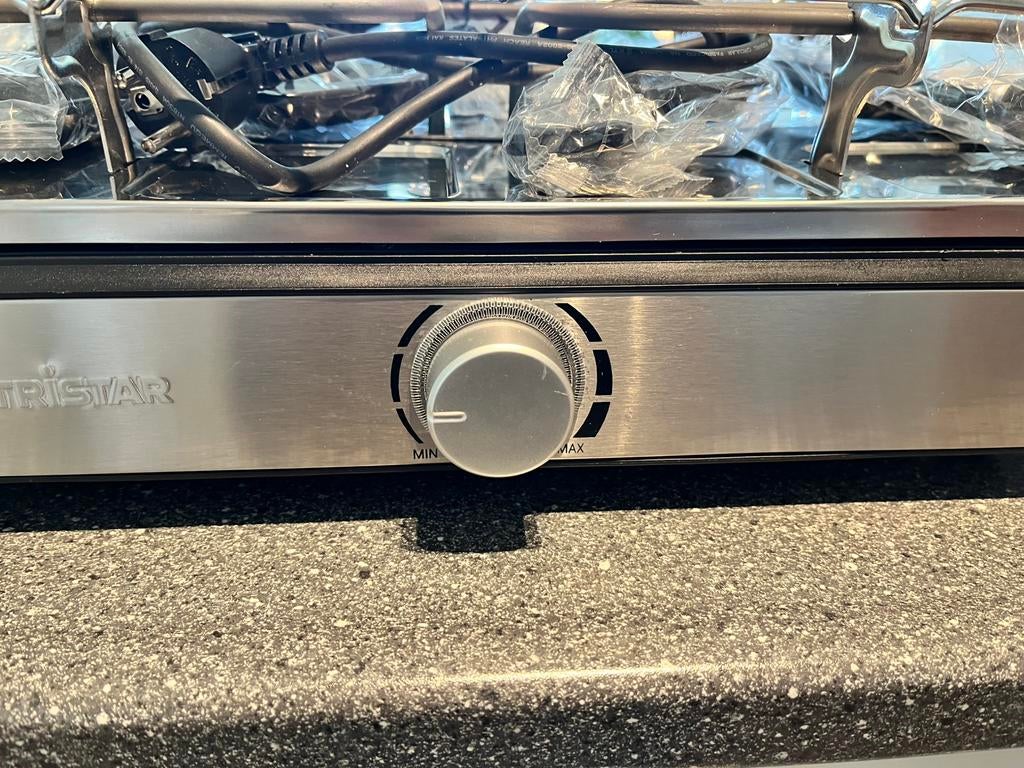 Tristar raclette/gourmetstel 8 personen zgan, Ophalen of Verzenden, Zo goed als nieuw, Oven met grill