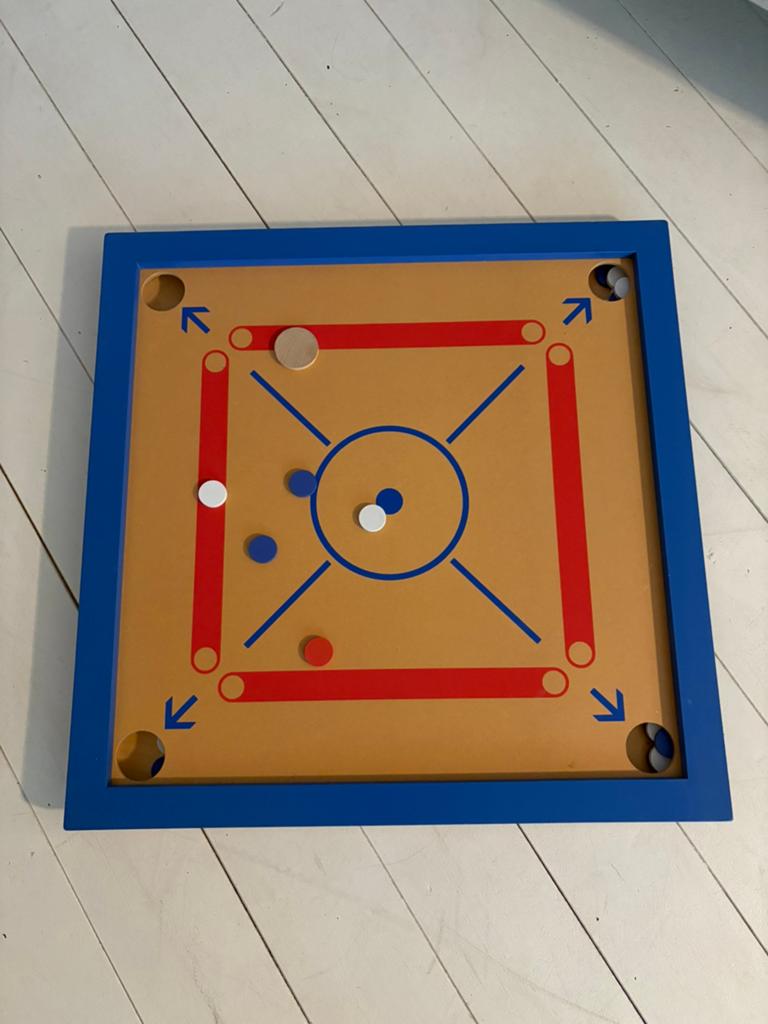 Carrom-set, Hobby en Vrije tijd, Gezelschapsspellen | Bordspellen, Ophalen, Zo goed als nieuw