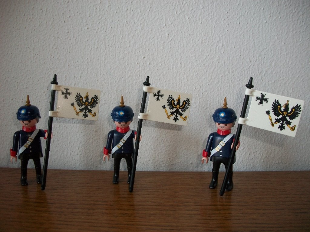Pruise soldaat 1900 / rosa / nostalgisch poppenhuis / agent, Ophalen of Verzenden, Nieuw, Complete set, Figuren