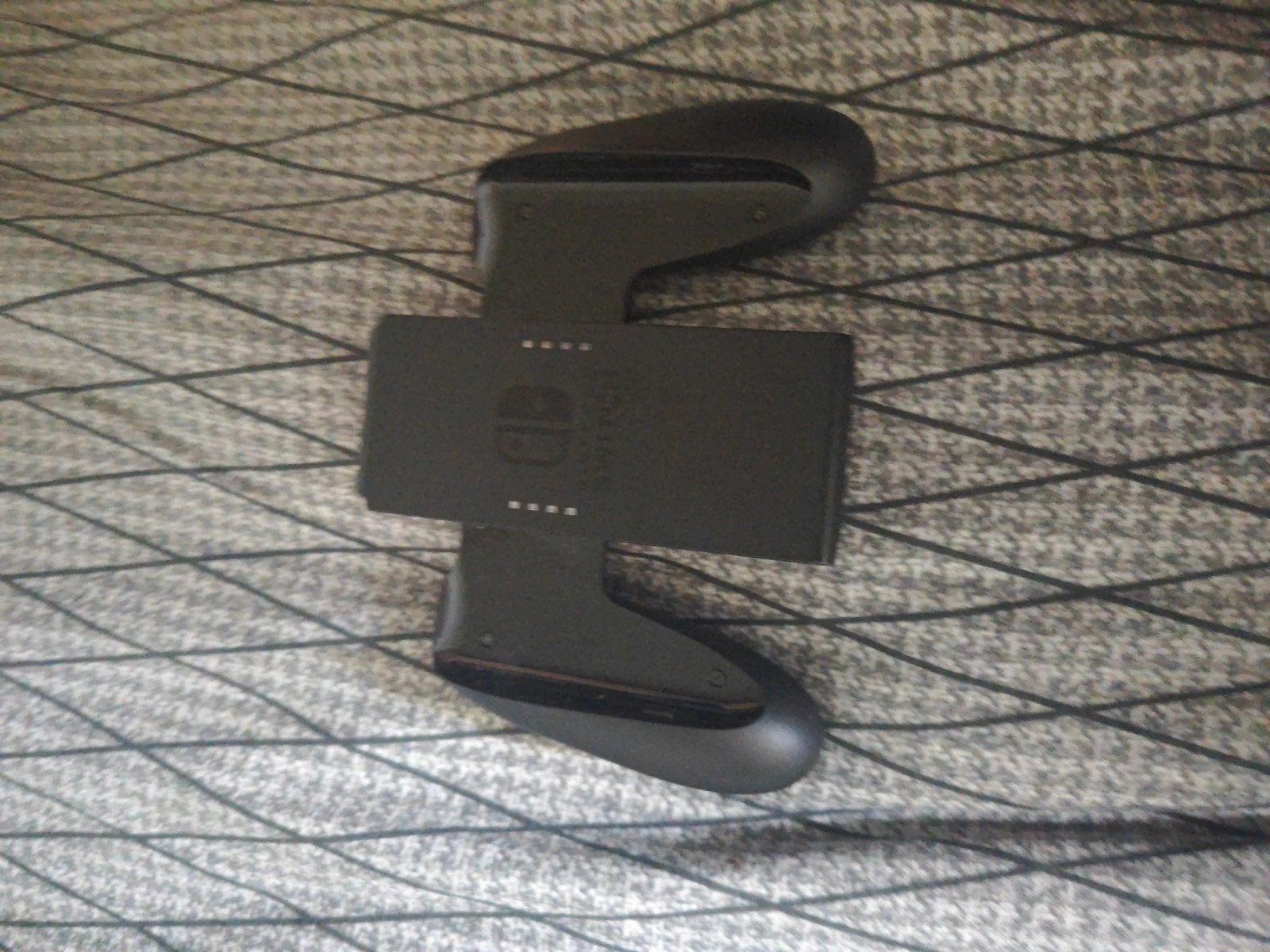 Nintendo Switch Joy-Con Grip Controller Houder, Ophalen of Verzenden, Zo goed als nieuw, Switch, Overige controllers