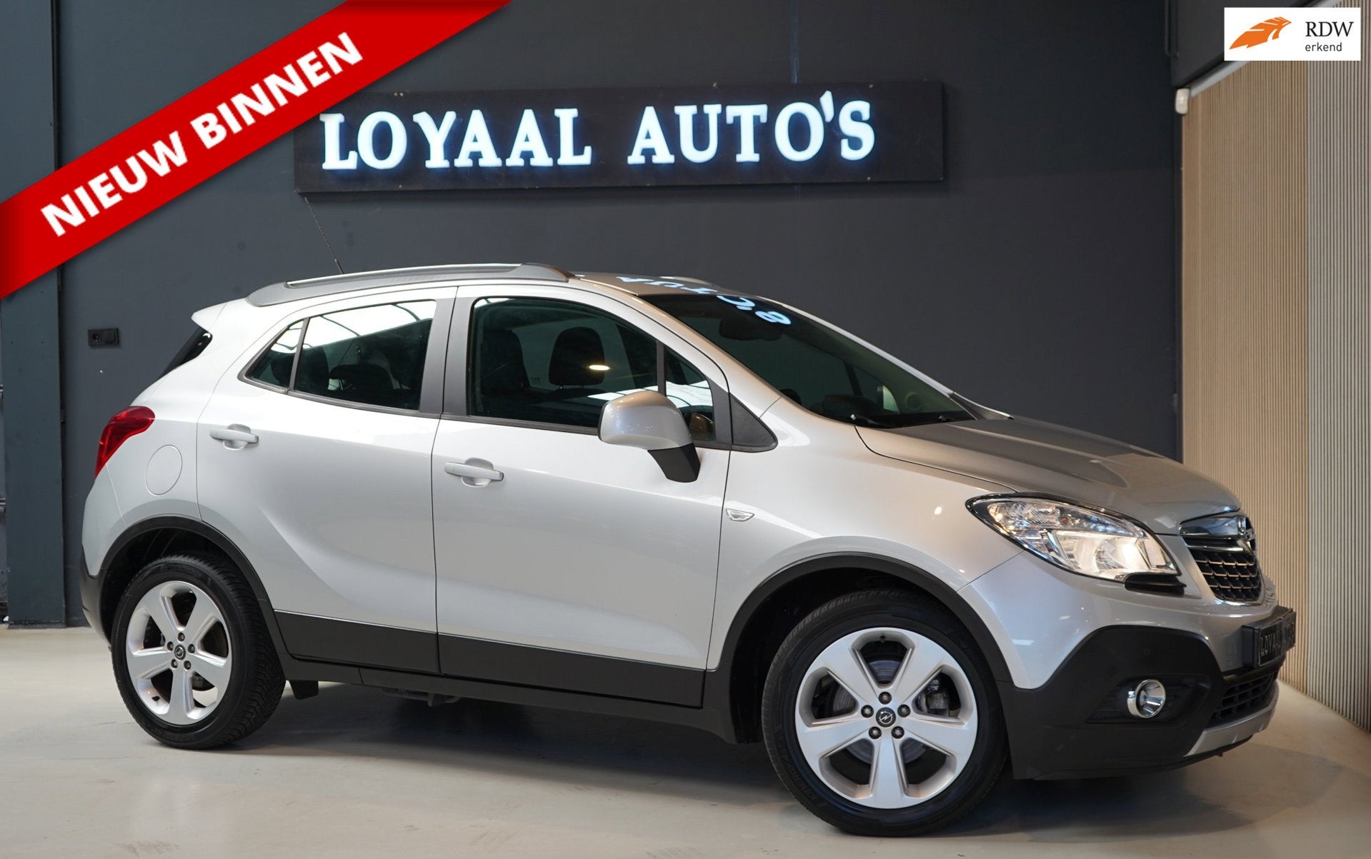 Opel Mokka 1.6 Edition | NAVI | AIRCO | CRUISE | TREKHAAK |, Auto's, Voorwielaandrijving, Euro 5, Gebruikt, 4 cilinders