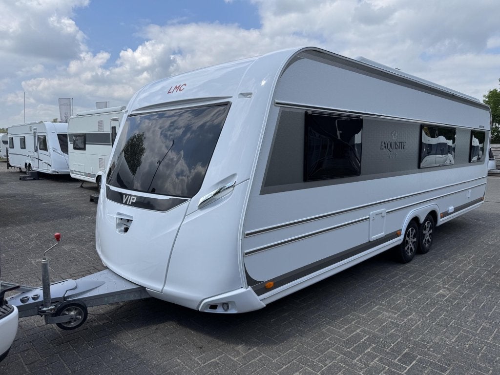 LMC Exquisit 655 VIP 2022 | Nieuwe voortent, Caravans en Kamperen, Caravans, Schokbreker, Bedrijf, Treinzit, 6 tot 7 meter
