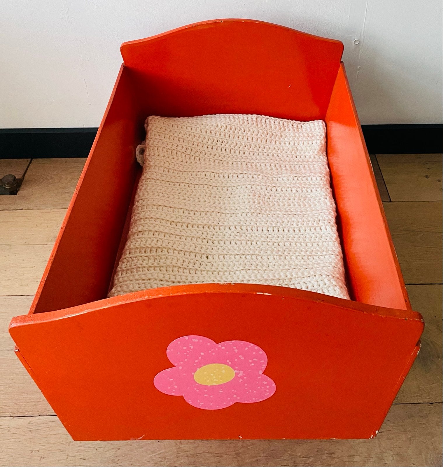 Vintage Retro Schommel Bedje voor Pop - Oranje Flower Power, Ophalen of Verzenden, Gebruikt, Babypop