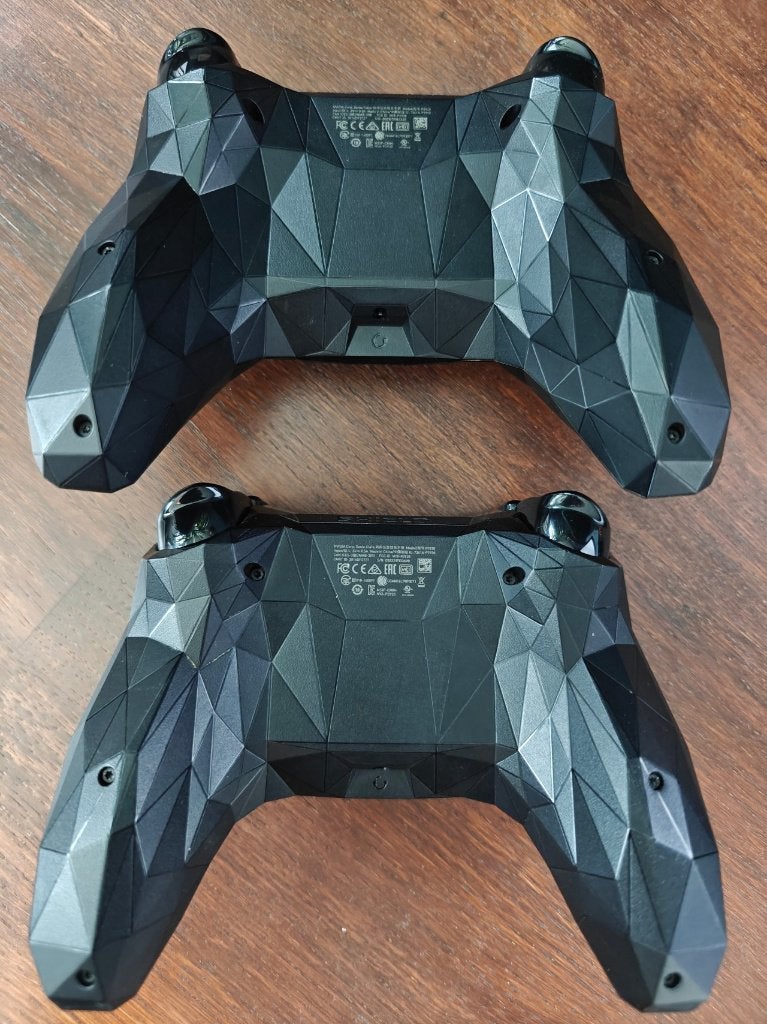 2 x Nvidia Shield controllers, Gebruikt, Force feedback, PC, Overige typen