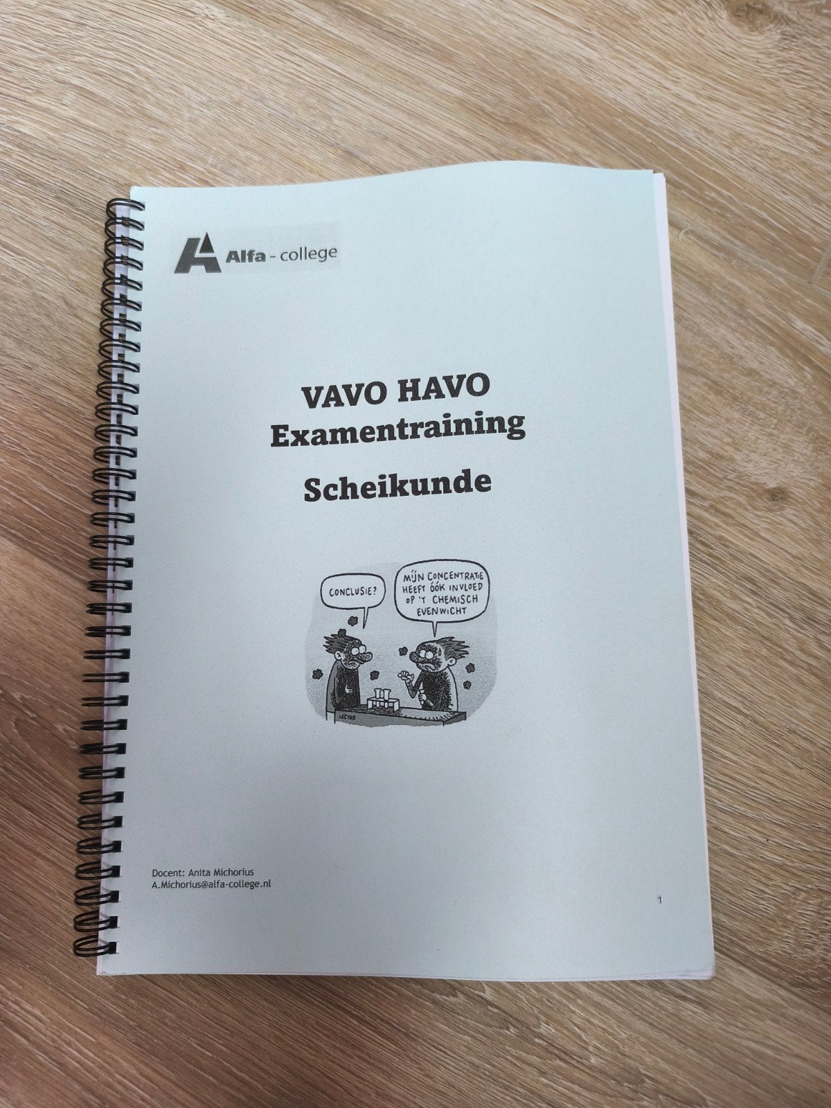 VAVO HAVO Examentraining Scheikunde - Alfa-college, Boeken, Ophalen of Verzenden, Zo goed als nieuw, HAVO, Scheikunde