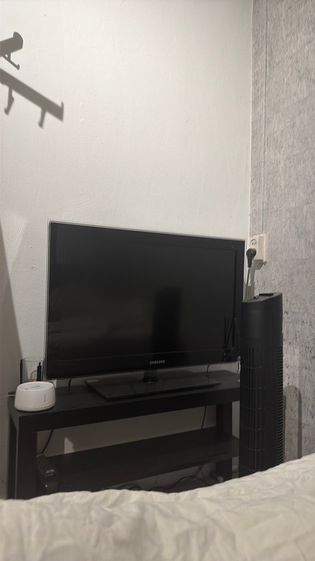 Samsung Tv en tv meubel, Ophalen, Zo goed als nieuw, 25 tot 50 cm, Minder dan 100 cm