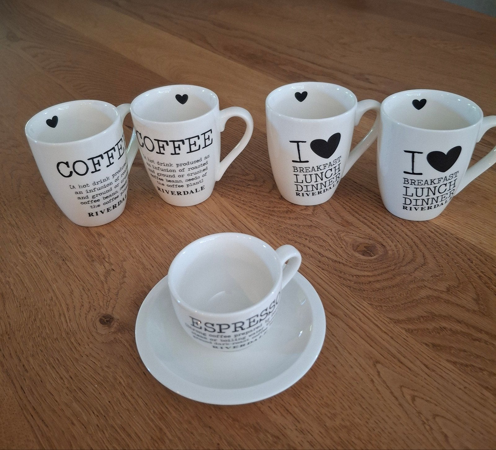 Riverdale mokken en espresso kopje, Ophalen of Verzenden, Zo goed als nieuw, Overige stijlen, Kop(pen) en/of Schotel(s)