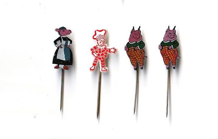 4 strip speldjes FLIPJE Tiel + Bertje Big en Juffrouw Schaap, Ophalen of Verzenden, Gebruikt, Overige onderwerpen, Speldje of Pin