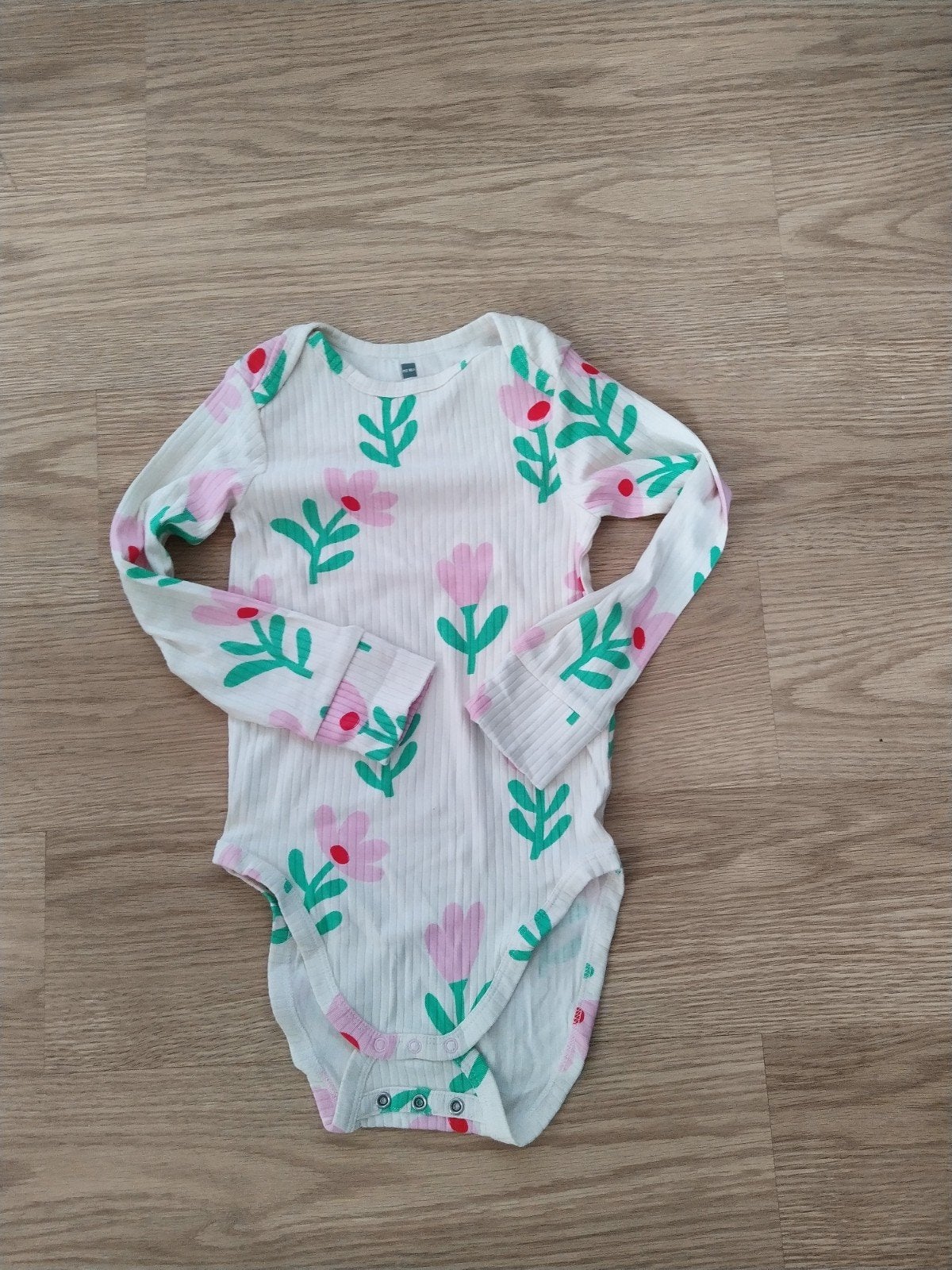 Romper Hema bamboe bloemen mt 98-104, Ophalen of Verzenden, Nieuw, Meisje, Nacht- of Onderkleding