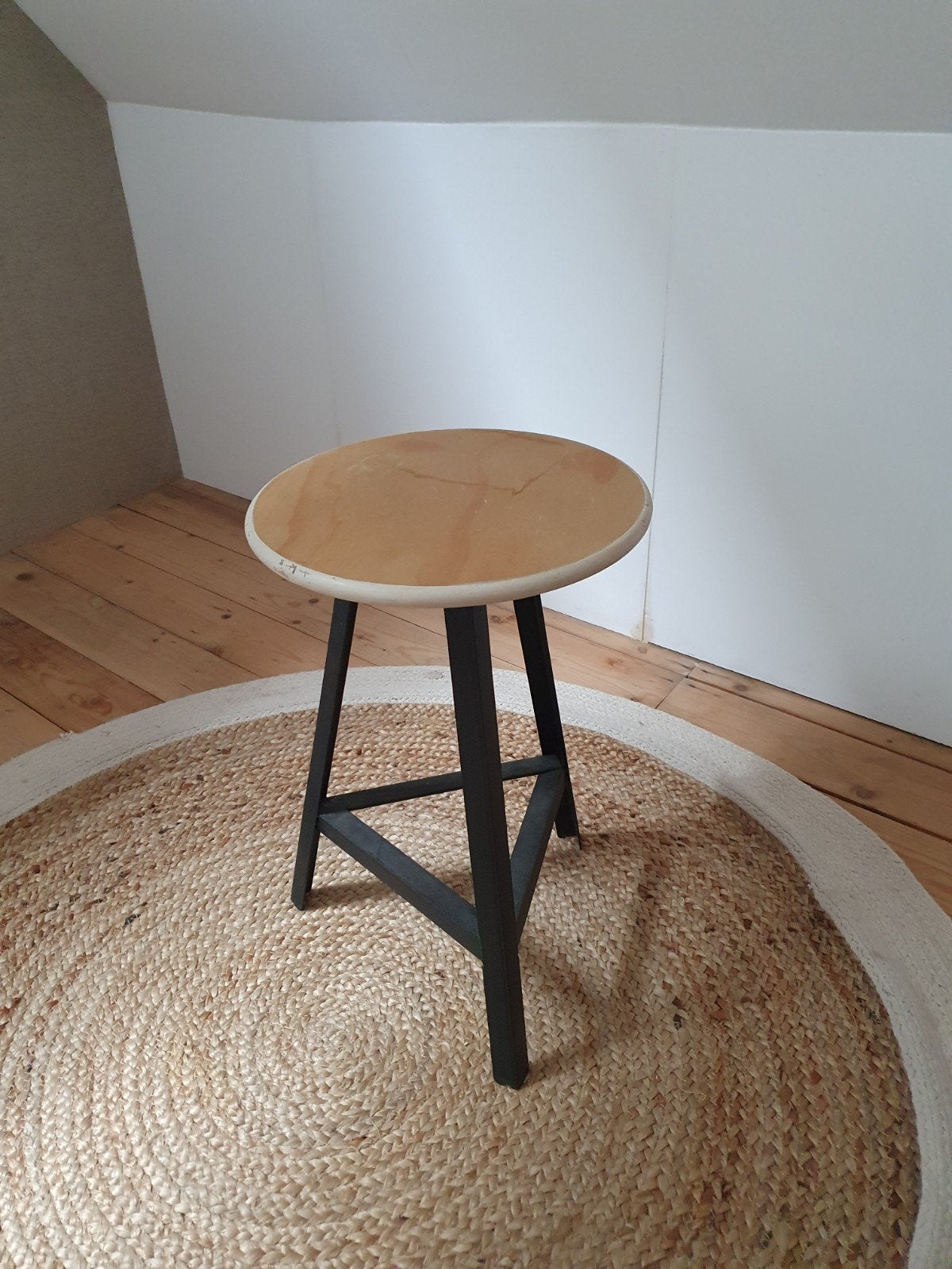 krukje bijzettafeltje, Huis en Inrichting, Krukjes, Ophalen of Verzenden, Gebruikt, Hout