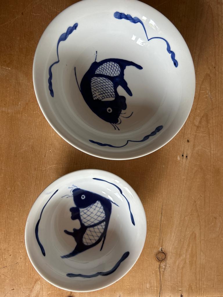 2 Karper Schaaltjes - Donkerblauw - Zo goed als nieuw, Ophalen of Verzenden