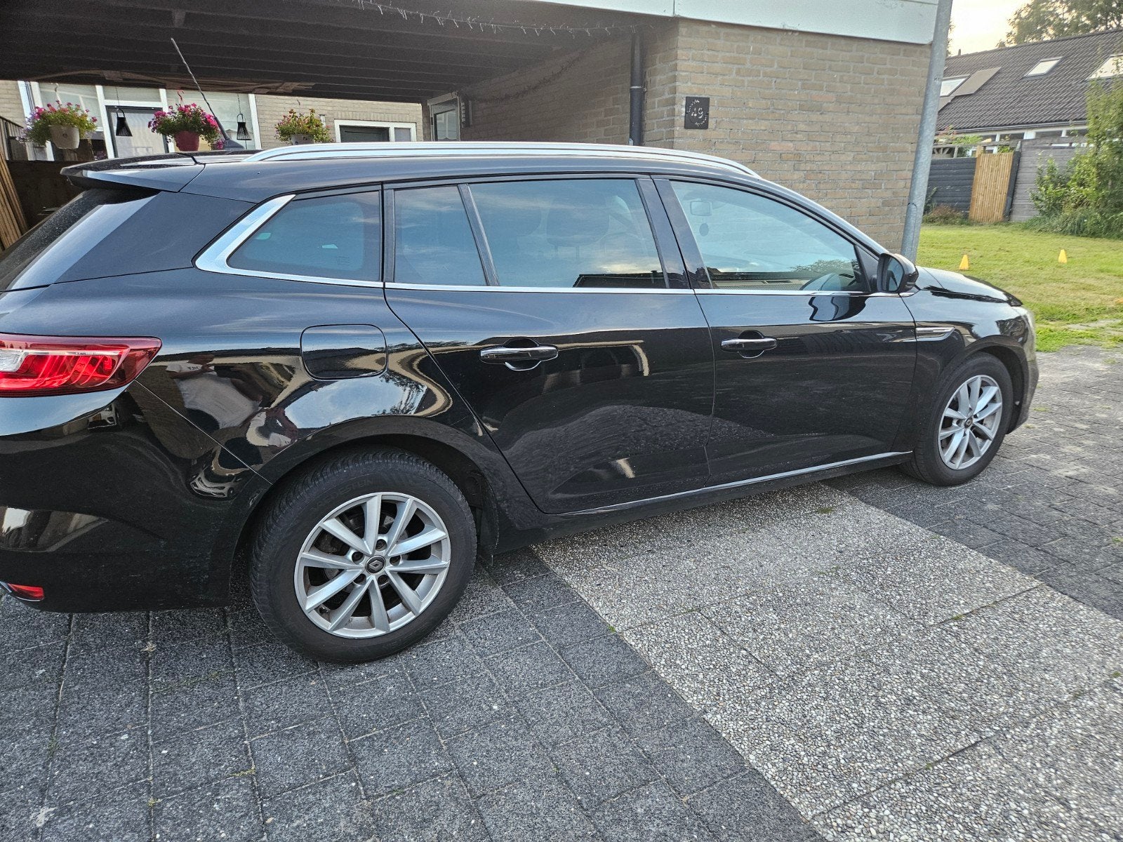Renault Mégane 1.5 DCI 81KW Estate 2018 Zwart, Auto's, Renault, Voorwielaandrijving, 1287 kg, 4 cilinders, Zwart