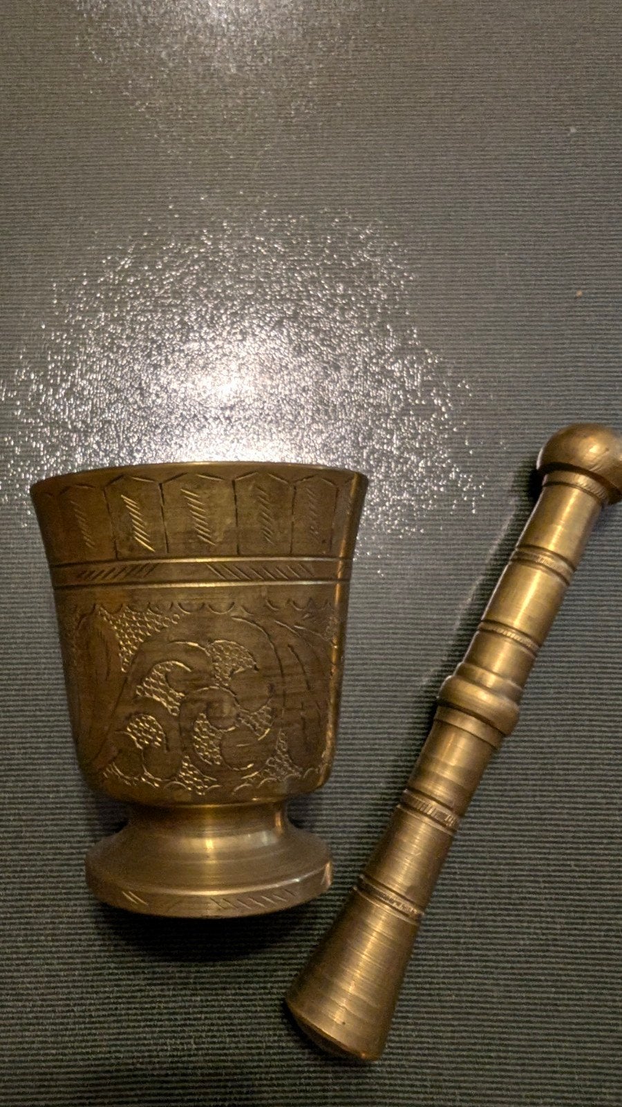 Koperen/messing vijzel met stamper - L.N.S. gemerkt, Antiek en Kunst, Ophalen of Verzenden