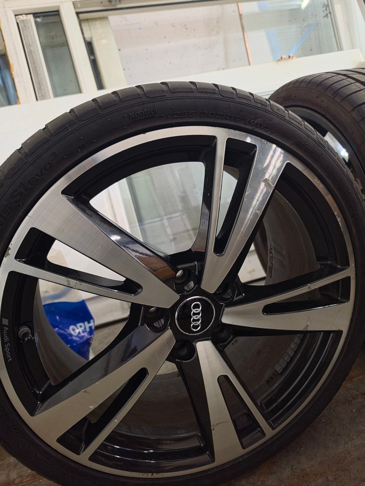 Audi RS3 19 inch Velgen met Zomerbanden - 19 inch, Auto-onderdelen, Banden en Velgen, Gebruikt, Banden en Velgen, 235 mm, Personenwagen