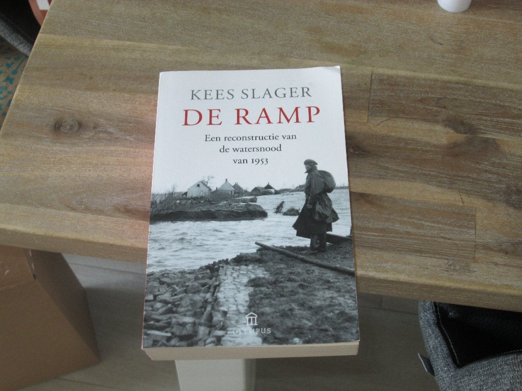 De Ramp - Kees Slager - Watersnood 1953, 20e eeuw of later, Ophalen of Verzenden, Zo goed als nieuw, Kees Slager