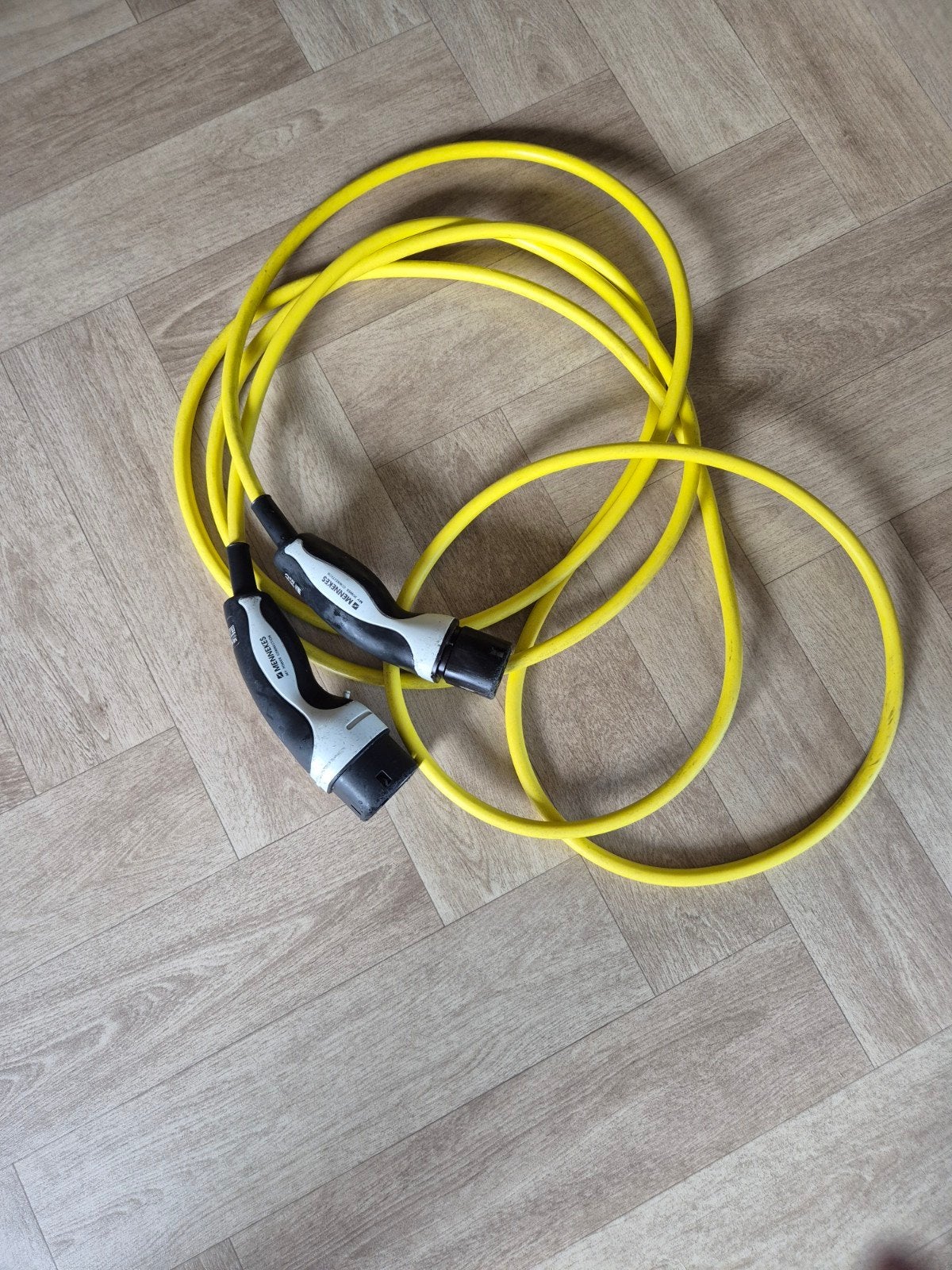 Mennekes Laadkabel Type 2 - Geel, Auto diversen, Laadpalen, Ophalen, Gebruikt, Laadkabel