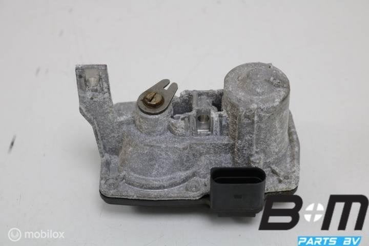 Klep in uitlaat VW Beetle 5C 2.0 TDI CUUB 5Q0253691H, Gebruikt