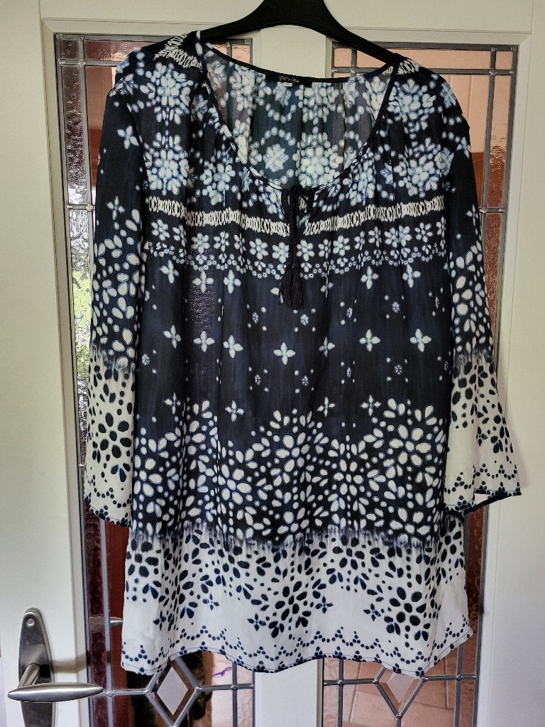 leuke blauwe Paprika blouse mt 6, Blauw, Blouse of Tuniek, Ophalen of Verzenden, Zo goed als nieuw