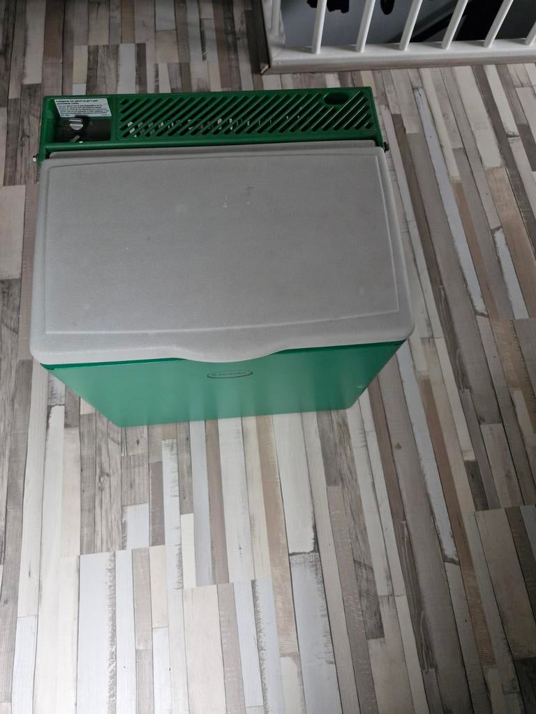 Te koop camping koelbox/kast., Caravans en Kamperen, Ophalen, Elektrisch